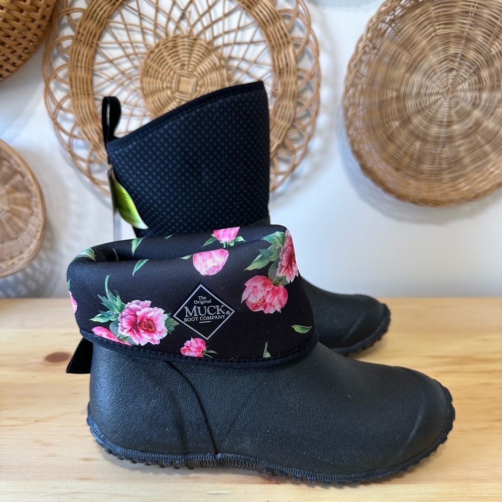 Women's Muckster II Mid Boot - Picture 2 of 7